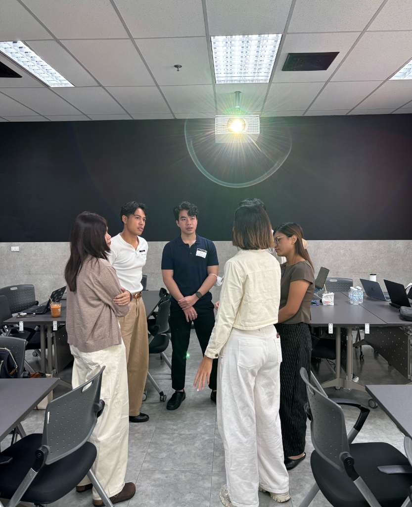 Vibe & Co. Batch 1 Class Atmosphere